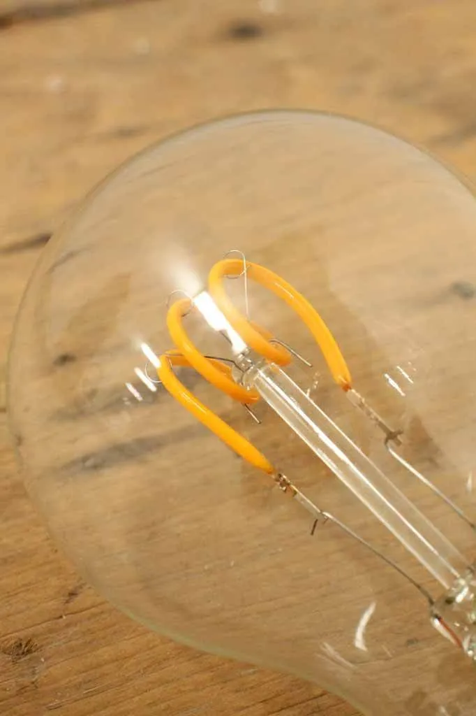 3W B22 Filament LED Tri Loop A60 Round 2200K Bulb