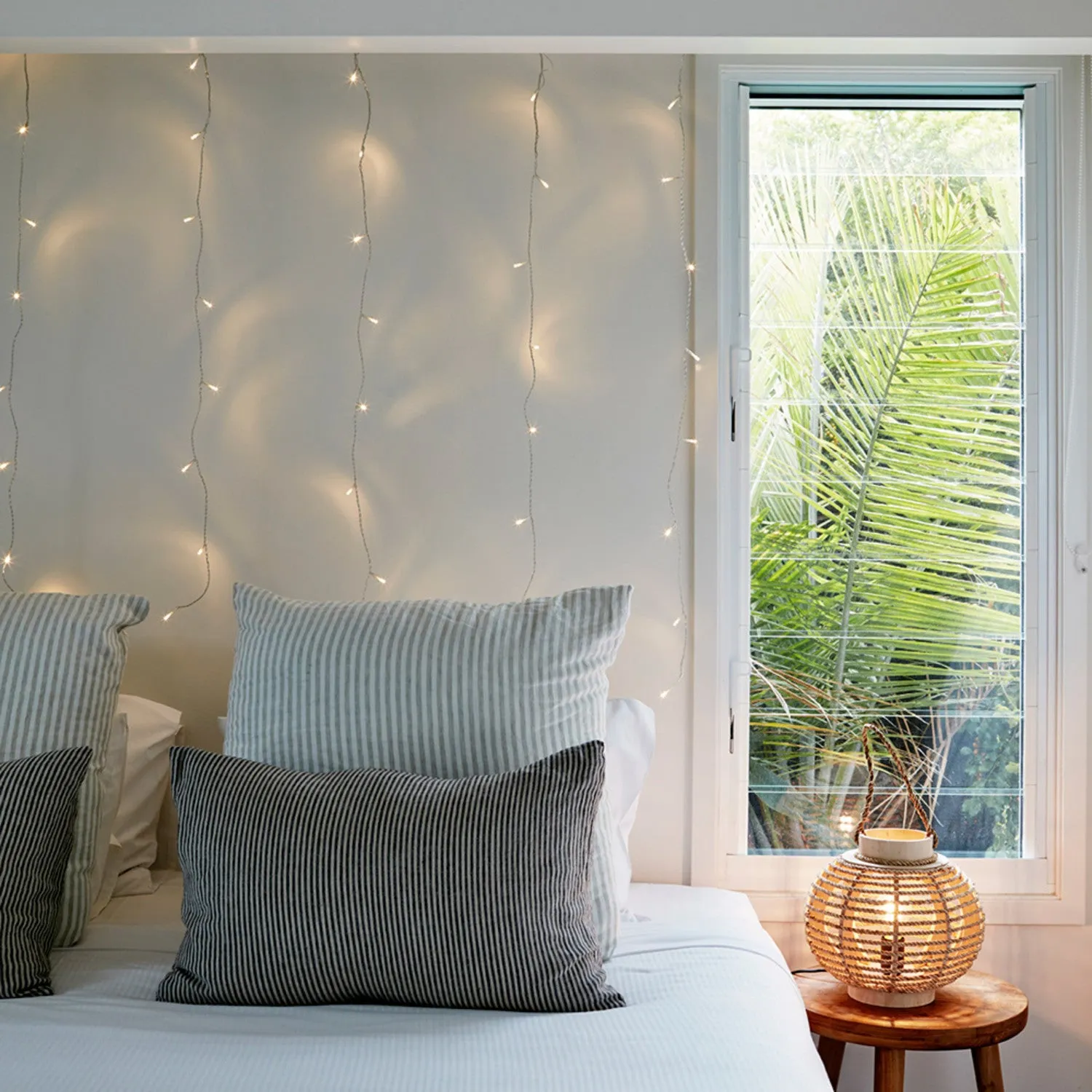 40 Warm White LED Curtain Light Clear Cable 1m x 1m