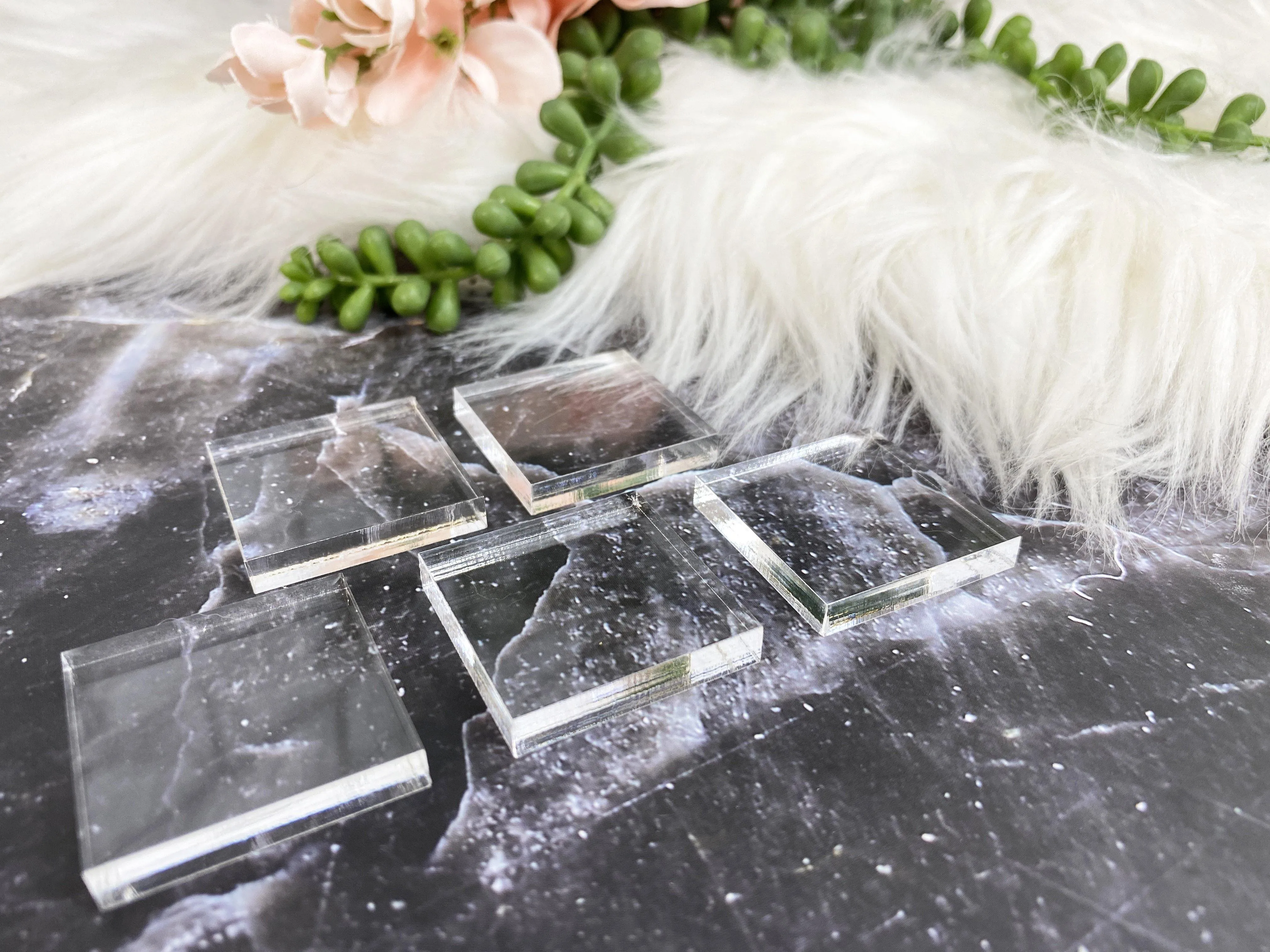 Acrylic Square for Crystal Specimens