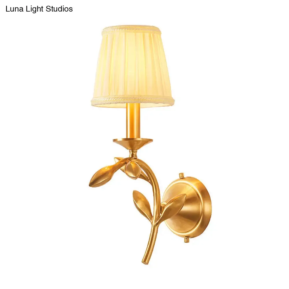 American Rustic Fabric Wall Sconce with Brass Pleated Shade for Living Room Lighting