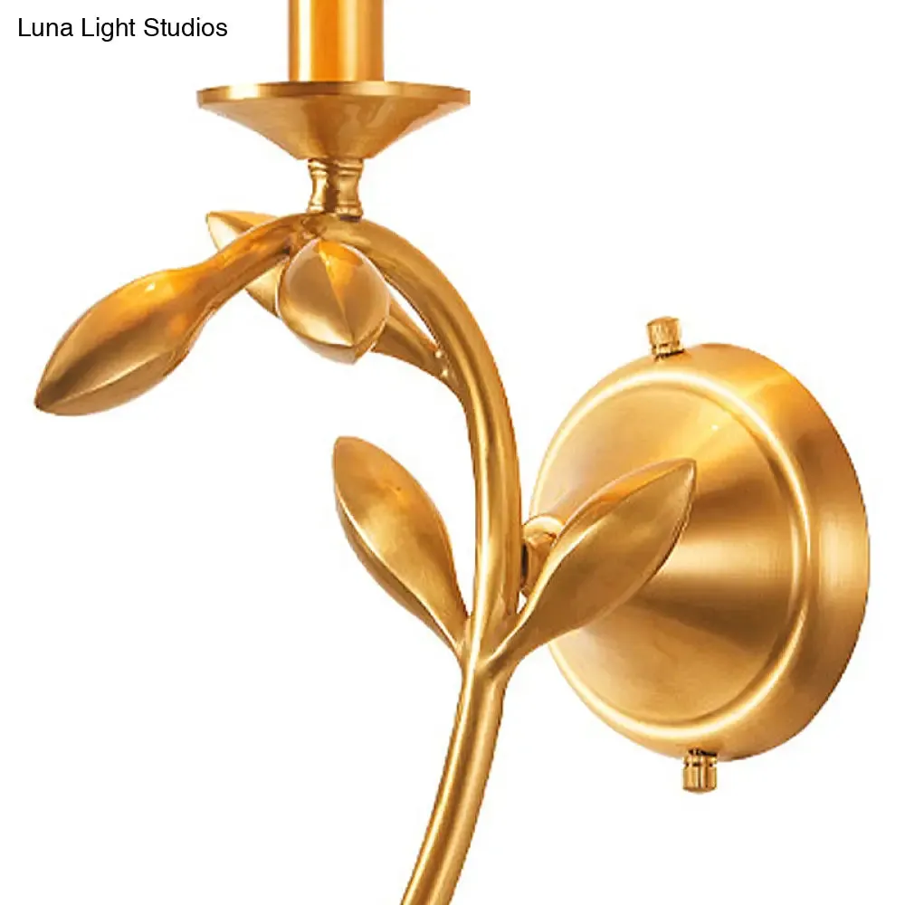 American Rustic Fabric Wall Sconce with Brass Pleated Shade for Living Room Lighting