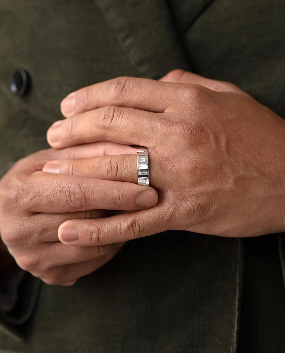 BARITE Gold Matching Diamond Wedding Band Set