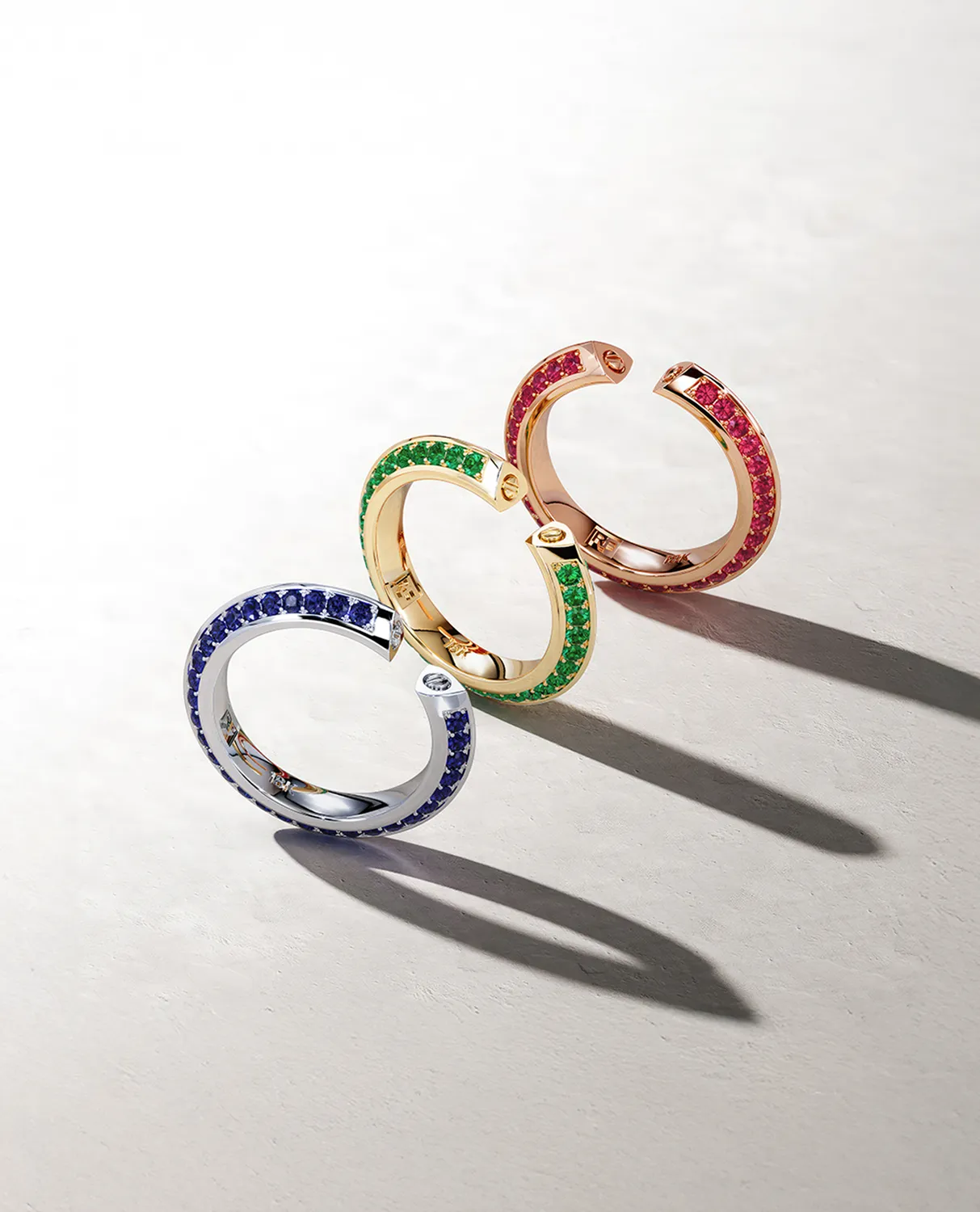 BASIN Gold Ring with 1.85ct Sapphires