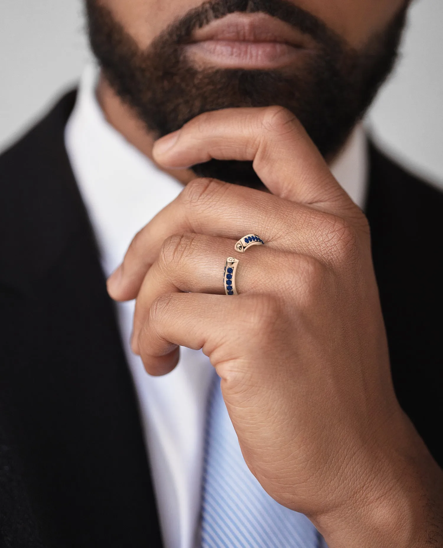 BASIN Gold Ring with 1.85ct Sapphires