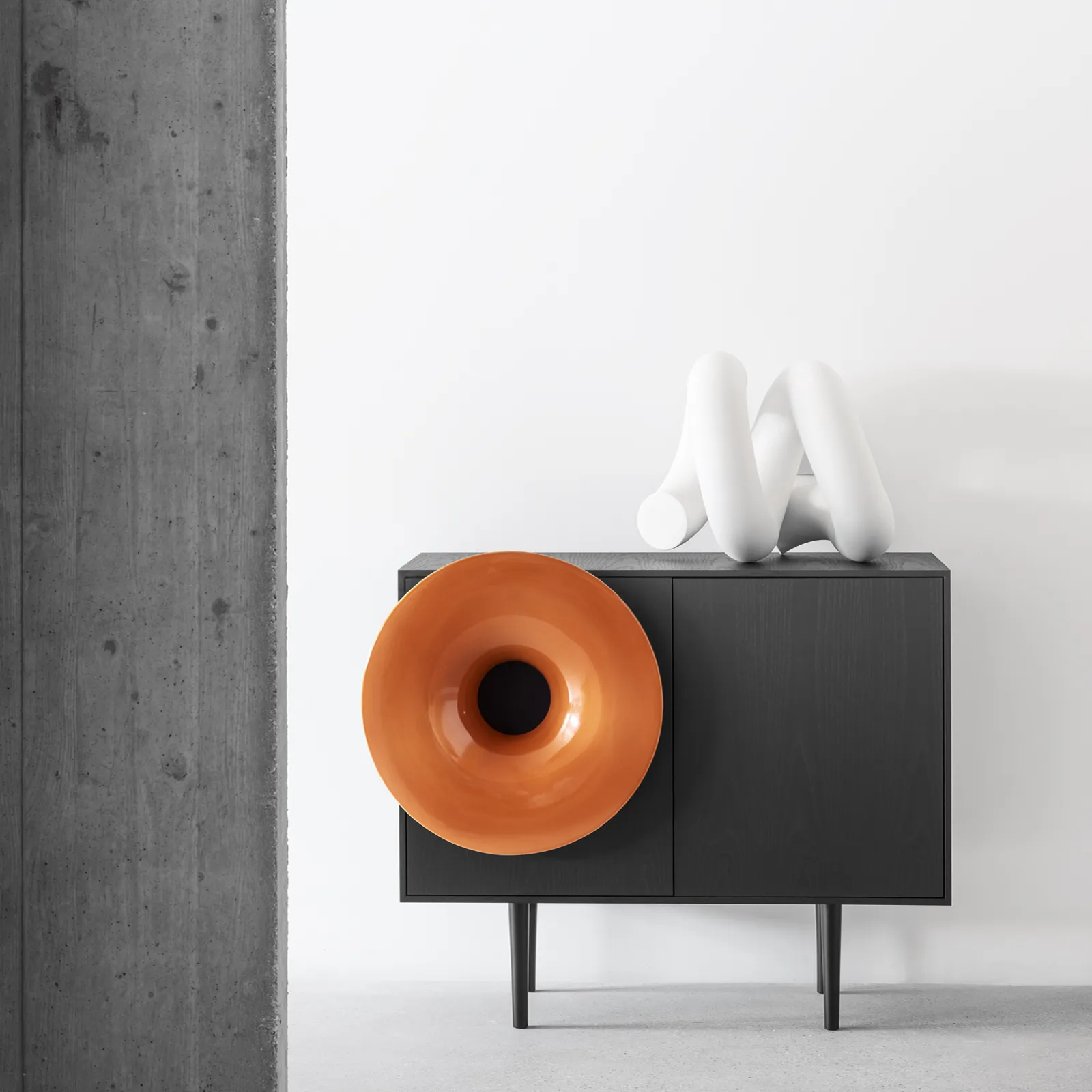 Caruso | Cabinet & Speaker