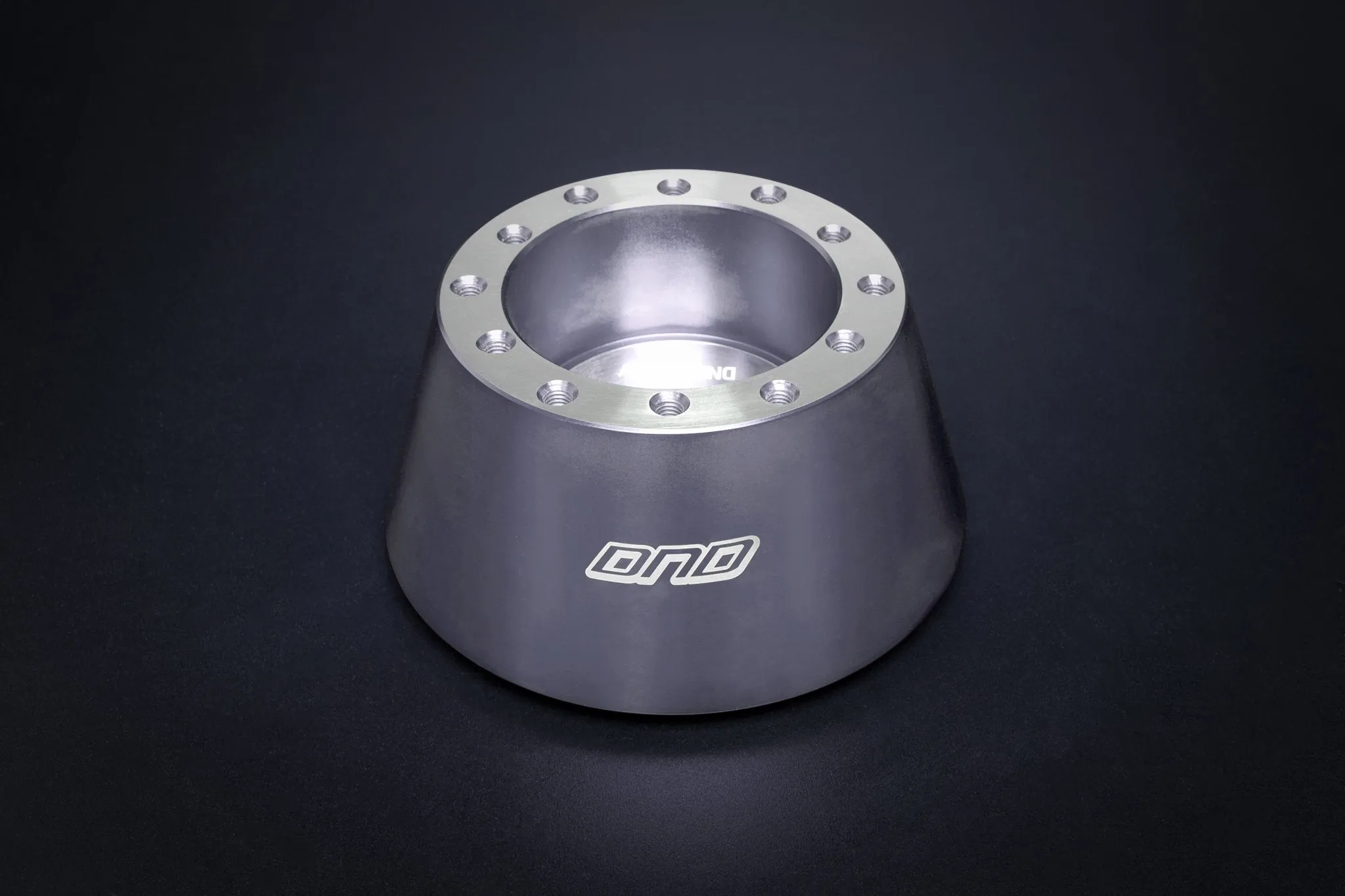 DND Low Profile Hub Kit Cadillac CTS (2003-2007) - Various Color