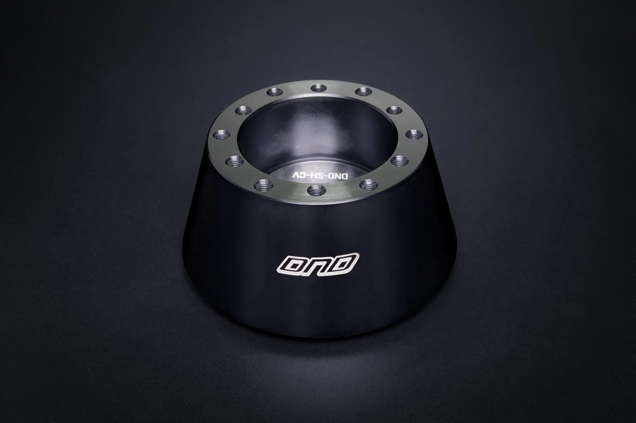 DND Low Profile Hub Kit Cadillac CTS (2003-2007) - Various Color