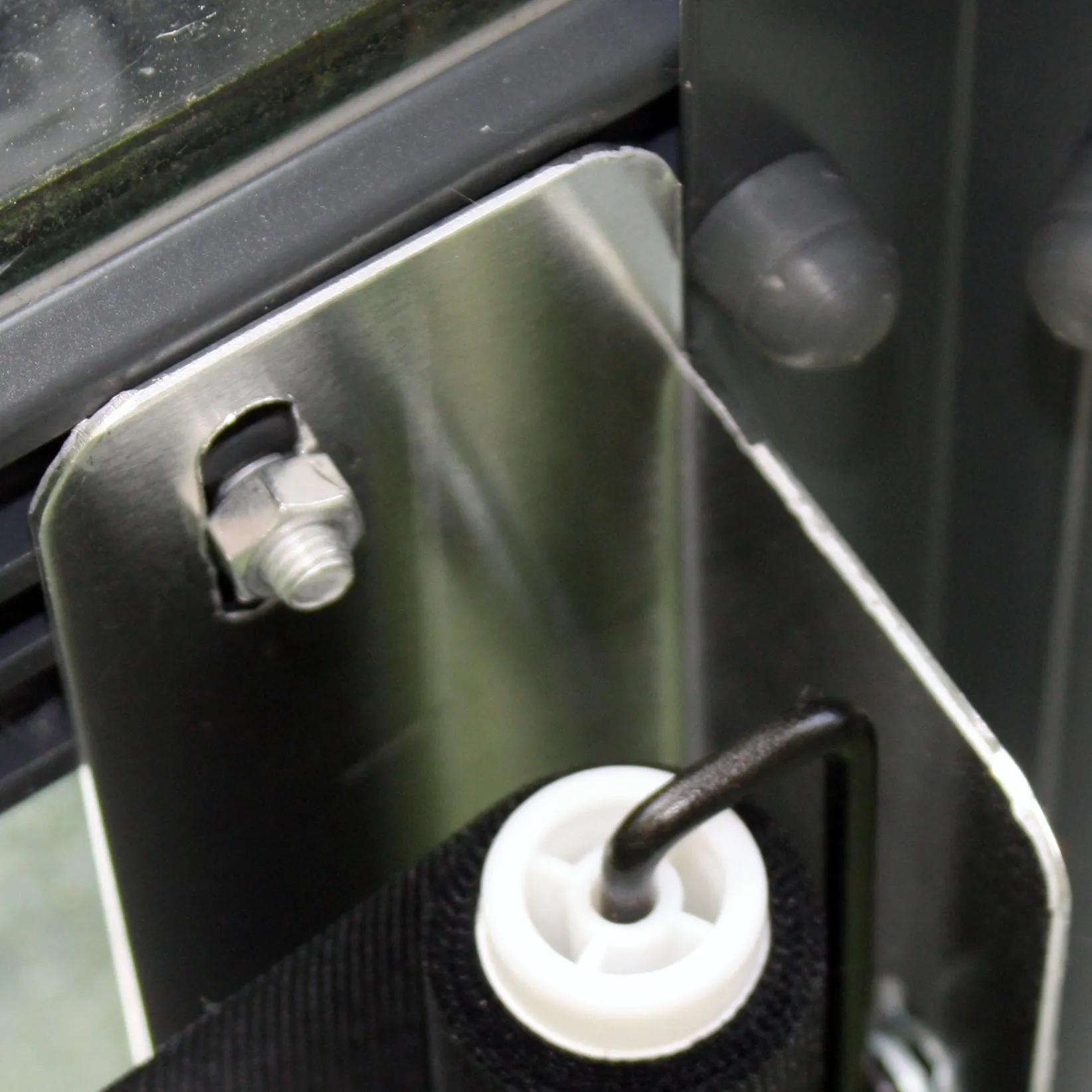 Fixing Kit for Greenhouse Roller Blinds (Pair)