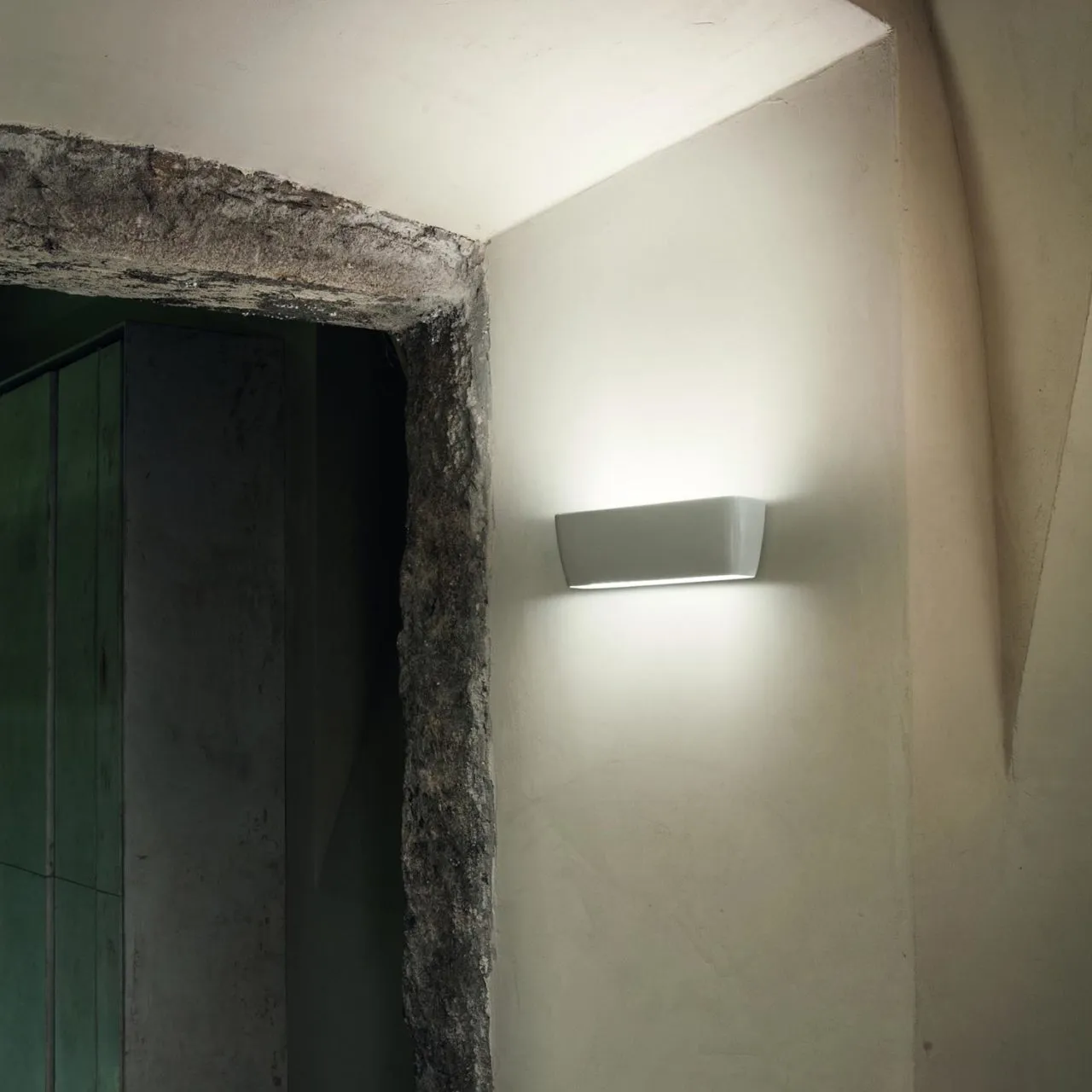 FLACA Wall Lamp