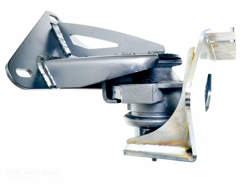 Fusion Fab BMW M57N GQ / GU Full Weld In Engine Mount Kit with Genuine Nissan Engine Mounts