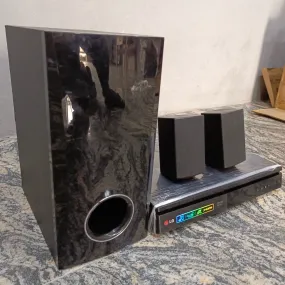 LG 2.1Ch 350W DVD Stereo Home Theater System (USB, FM, Aux, HDMI Out) - Foreign Used