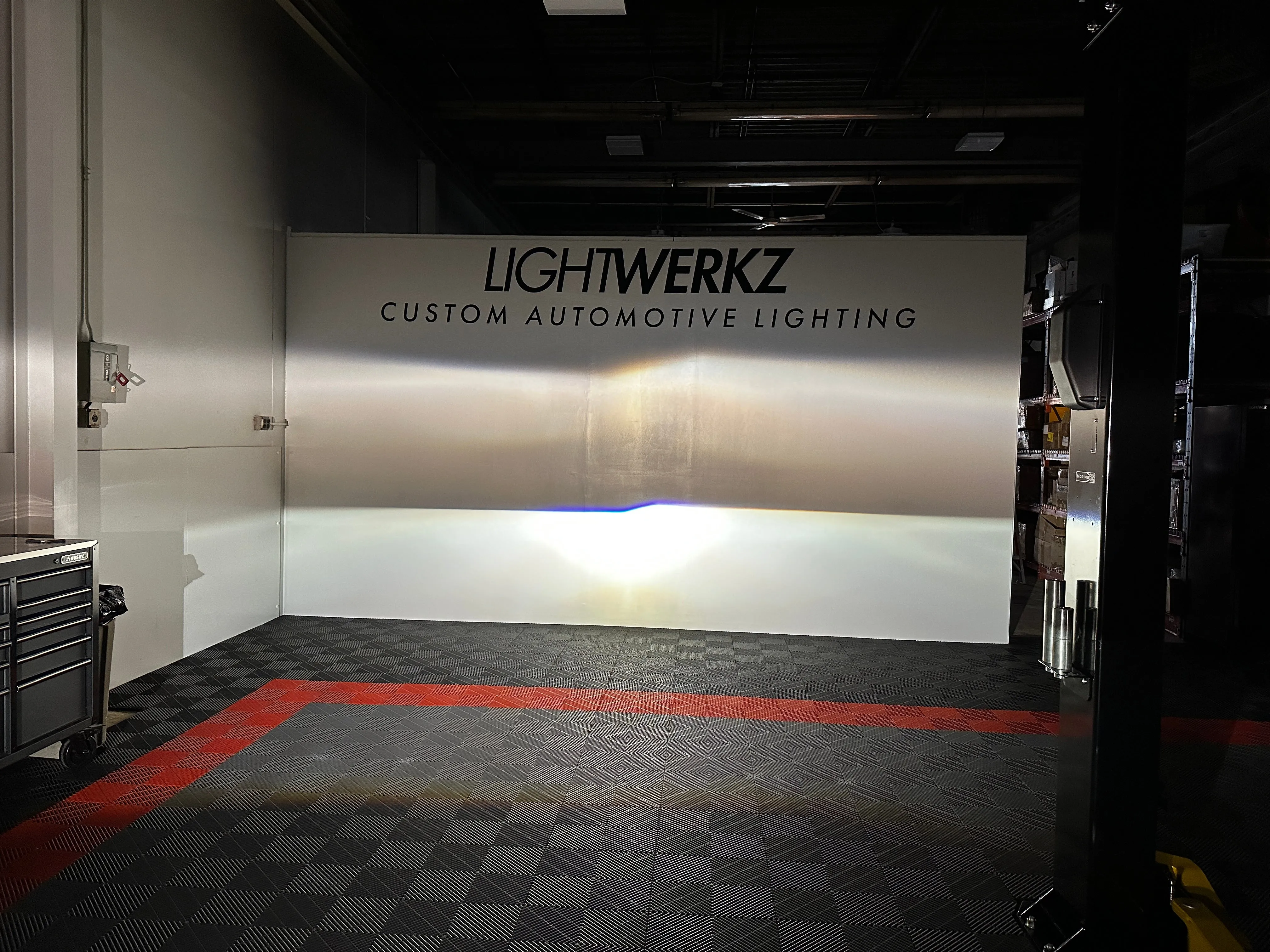 Lightwerkz BMW E46 (Single Xenon) Projector Retrofit Service