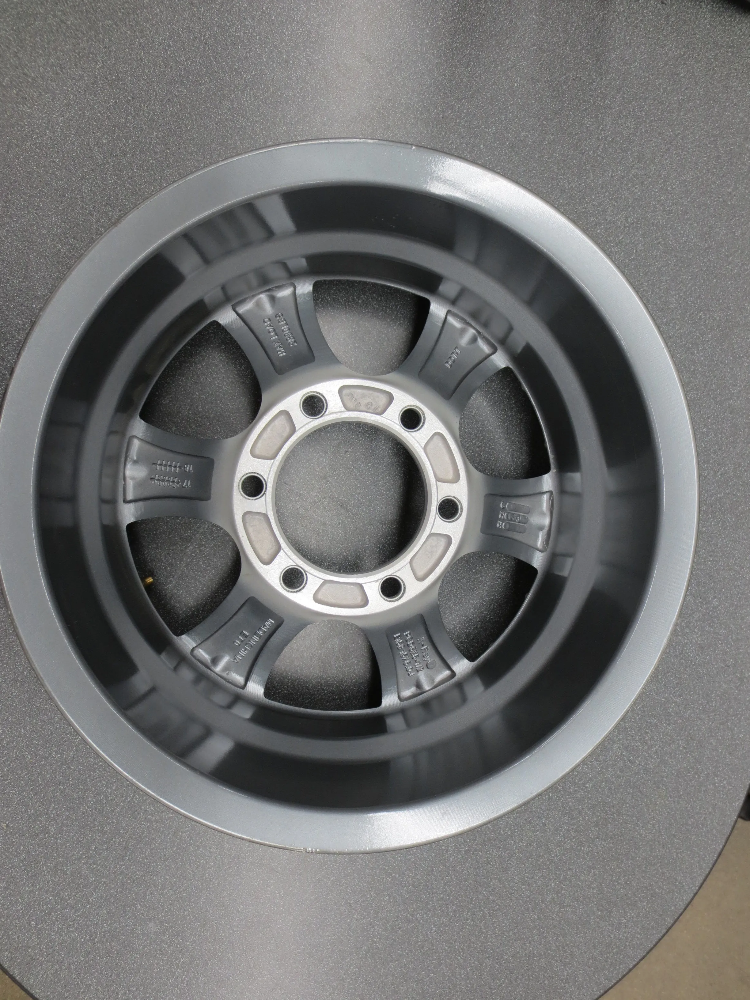 New Viking Aluminum Spoke 15"  Gunmetal Gray Trailer 6 Lug Wheel 6 on 5.5 Lot 13