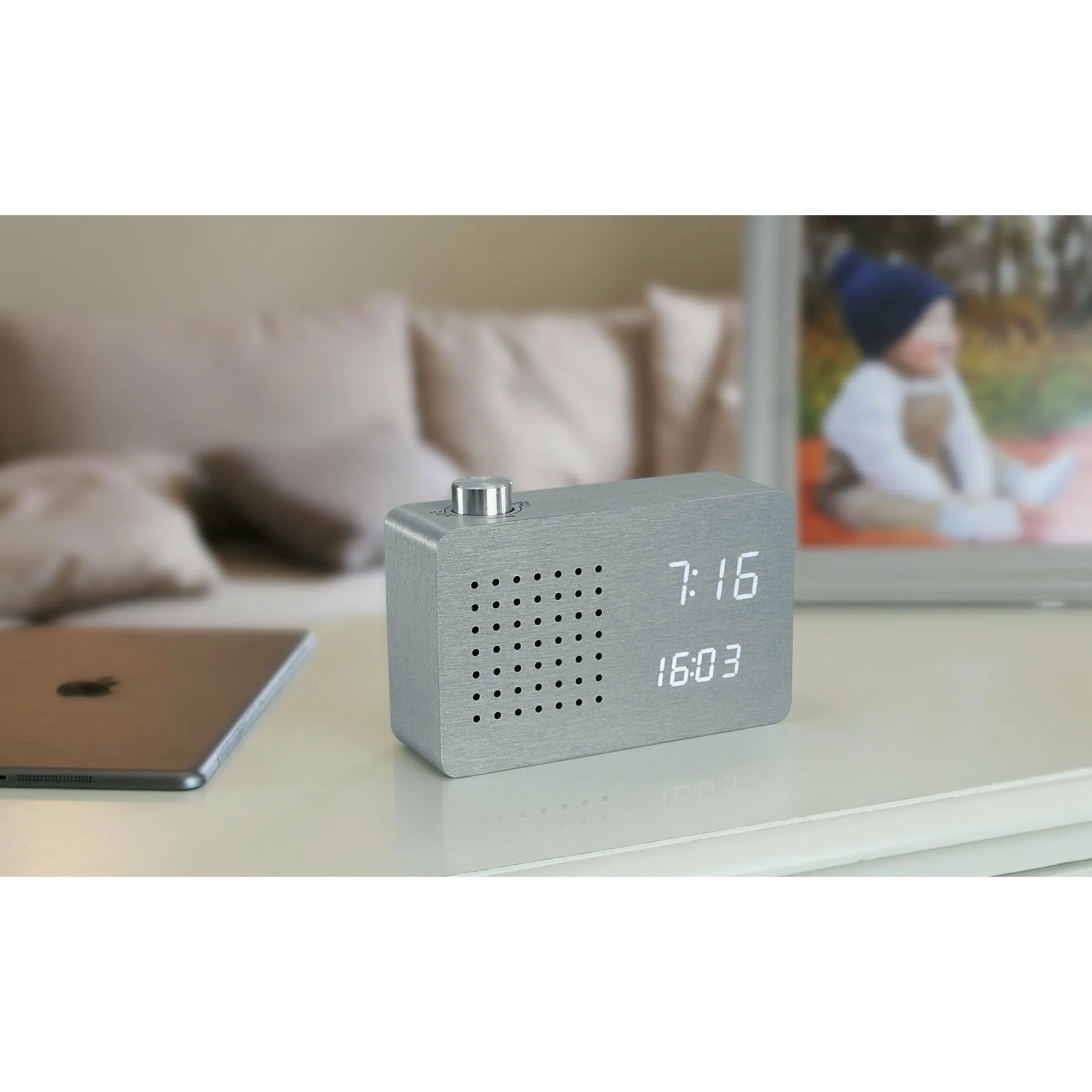 Radio Click Clock