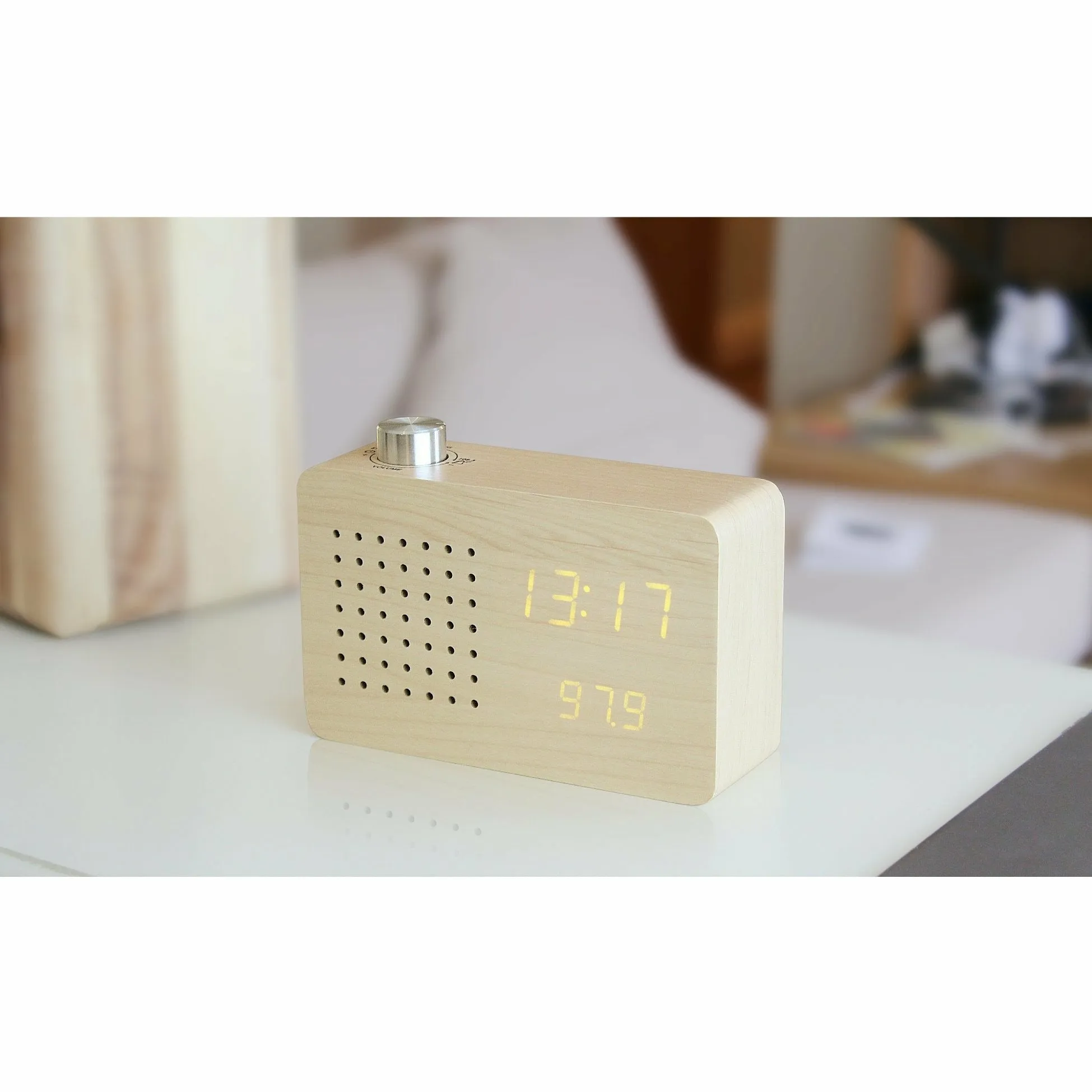 Radio Click Clock
