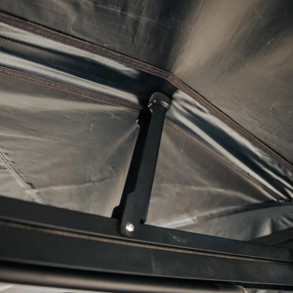 Roam Adventure Co Arc 270 Awning