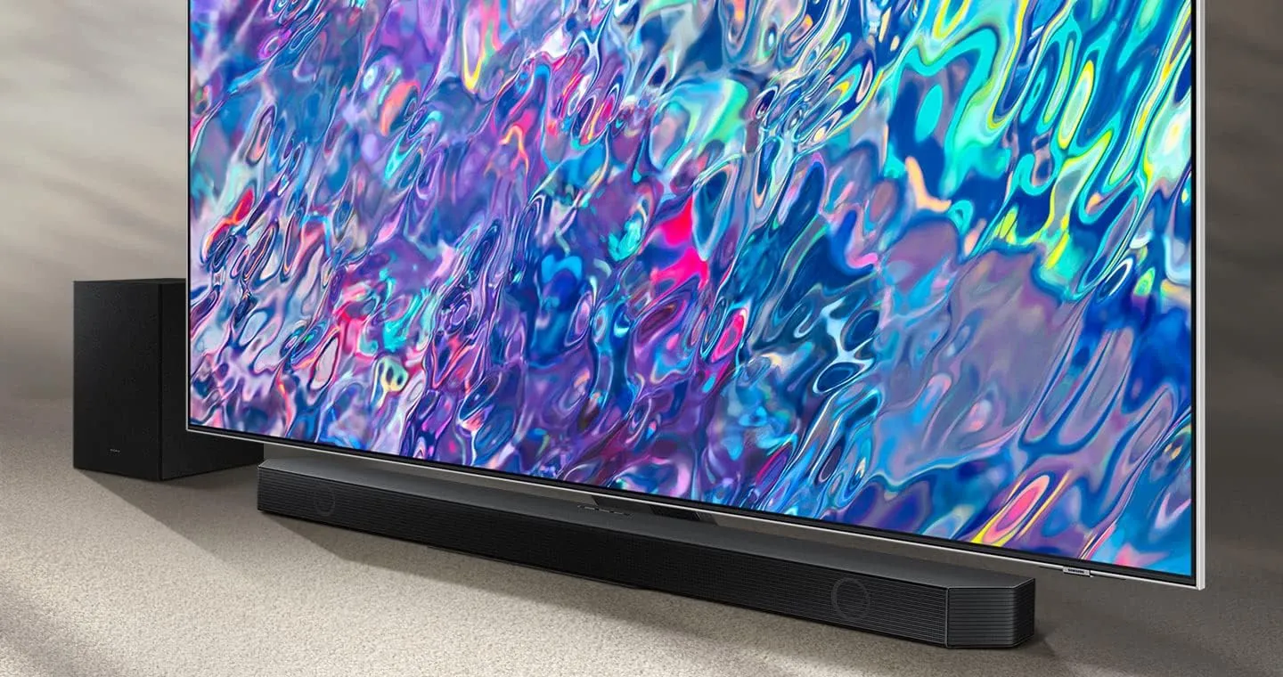 SAMSUNG HW-Q700B 3.1.2ch Soundbar w/Wireless Dolby Audio