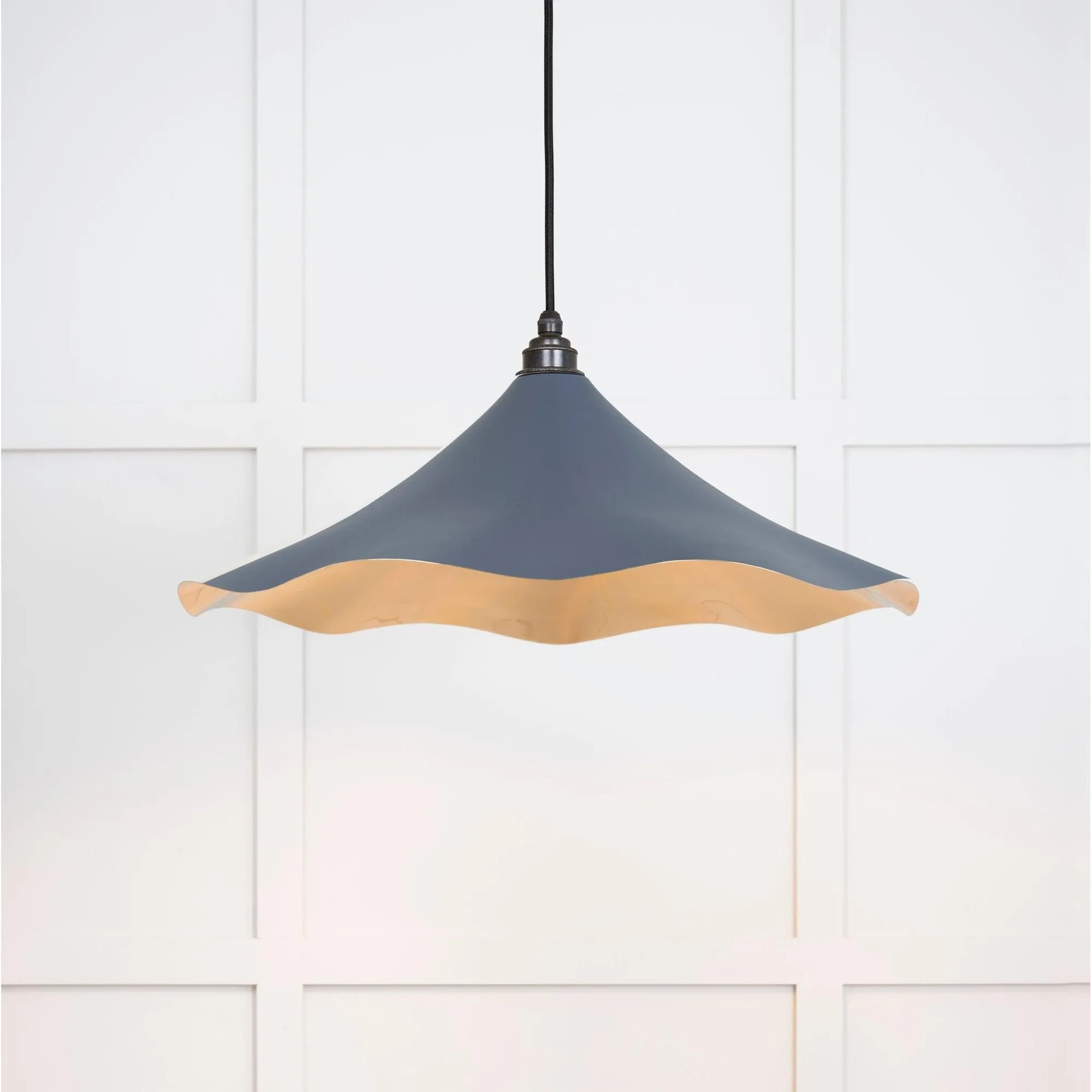 Smooth Brass Flora Pendant in Slate