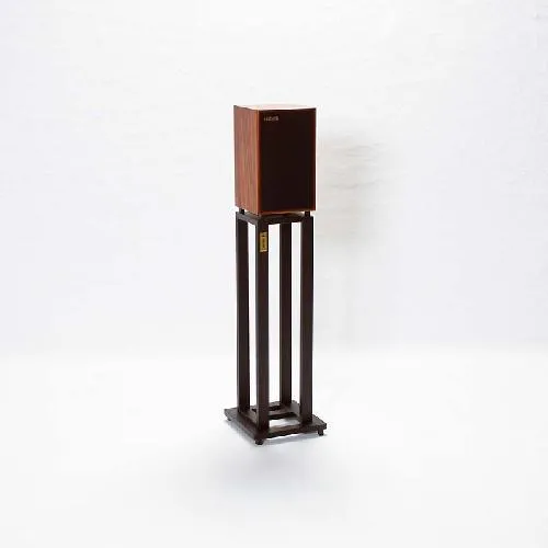 TonTräger Reference Stand - Harbeth P3ESR